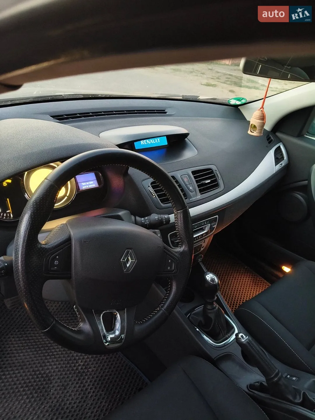 2013 Renault Megane - мініатюра 8