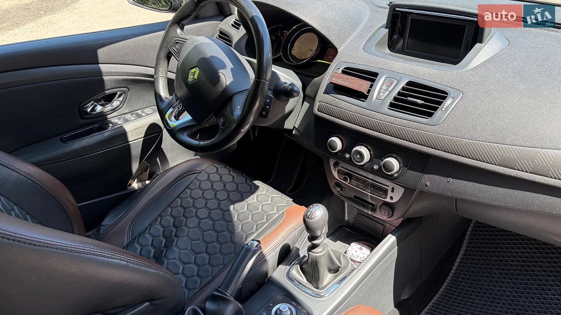 2013 Renault Megane - мініатюра 30