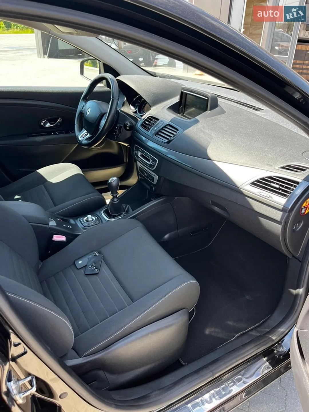 2015 Renault Megane - мініатюра 29