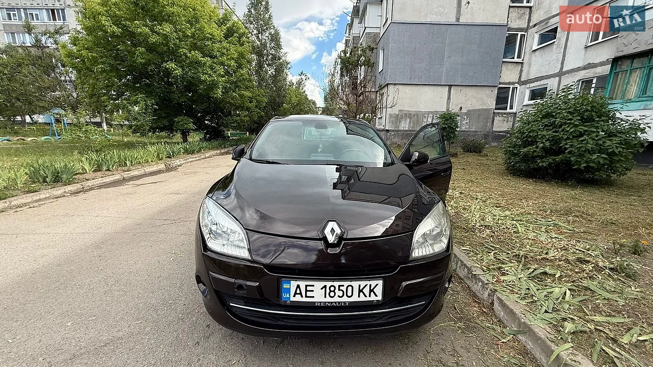 2013 Renault Megane - мініатюра 25