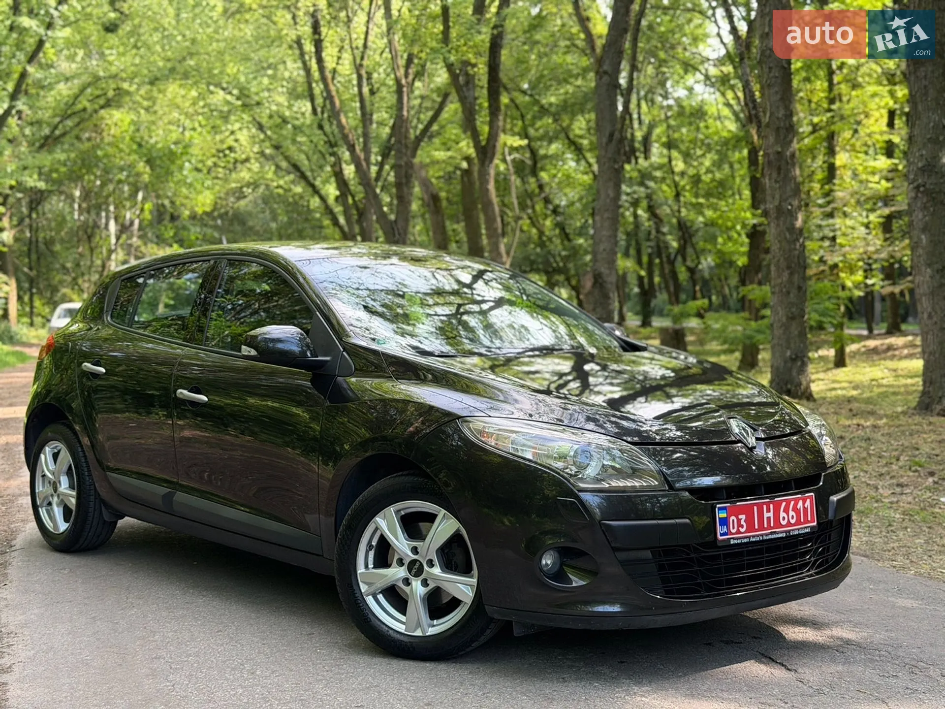 2010 Renault Megane - мініатюра 3