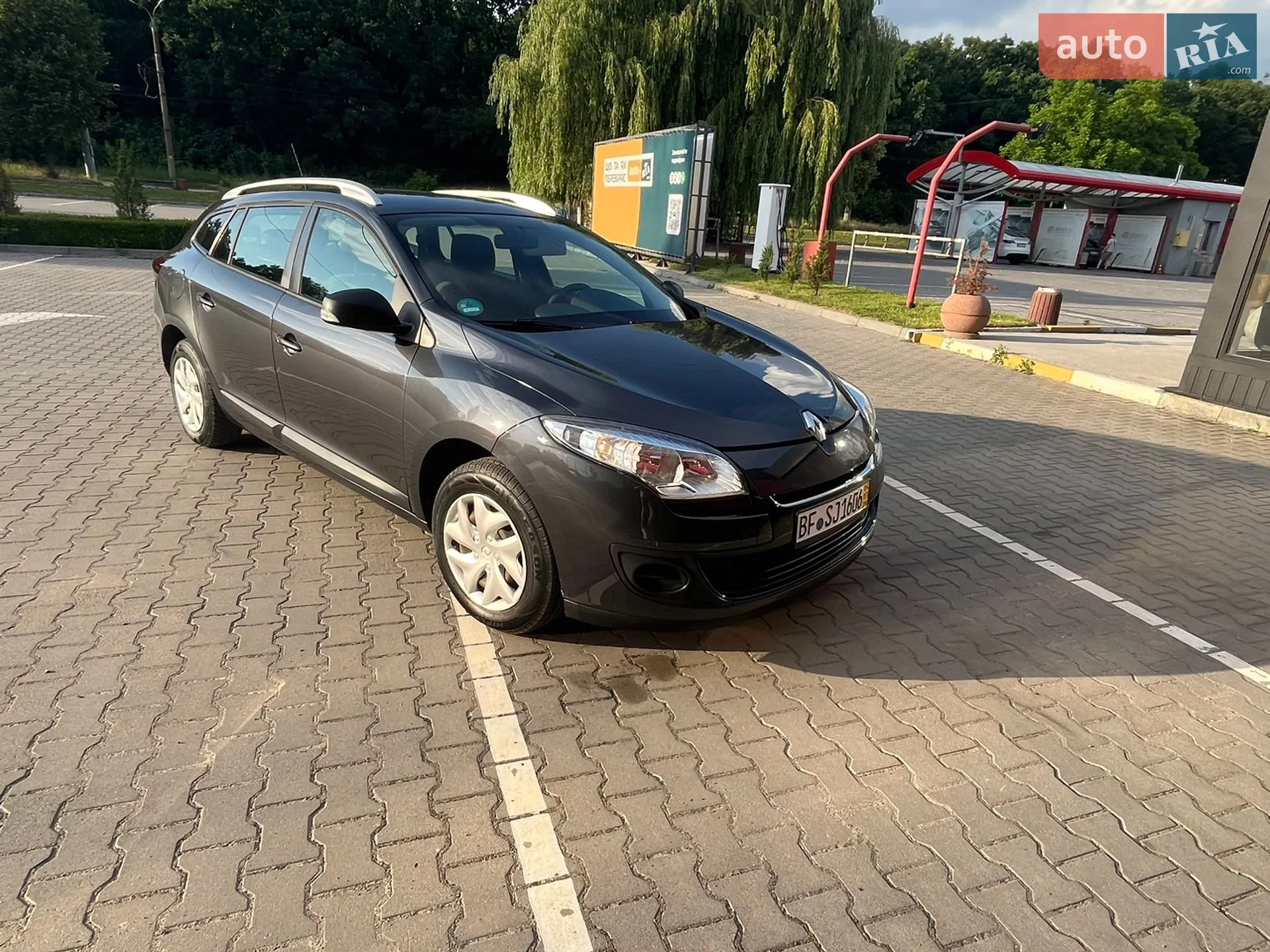 2012 Renault Megane - мініатюра 18