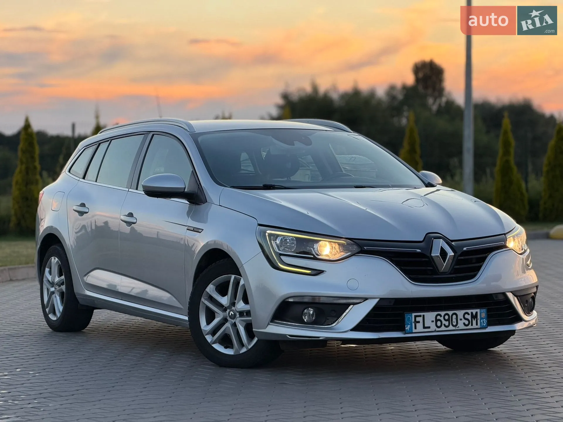 2019 Renault Megane - мініатюра 10