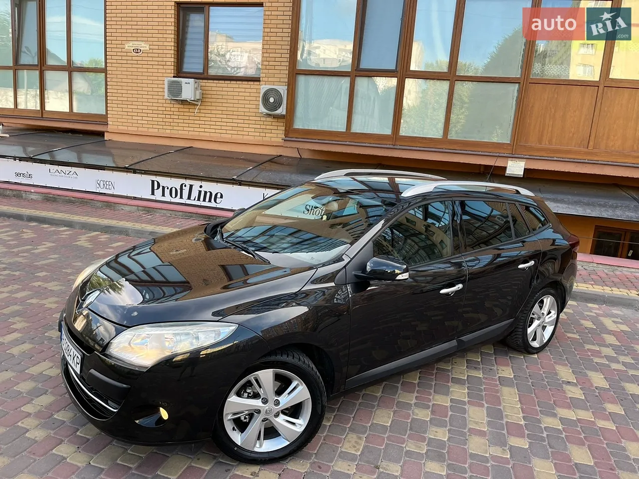 2010 Renault Megane - мініатюра 15
