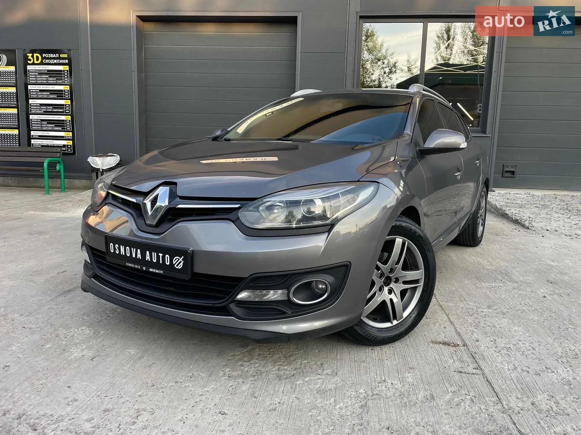 2014 Renault Megane - фото 1
