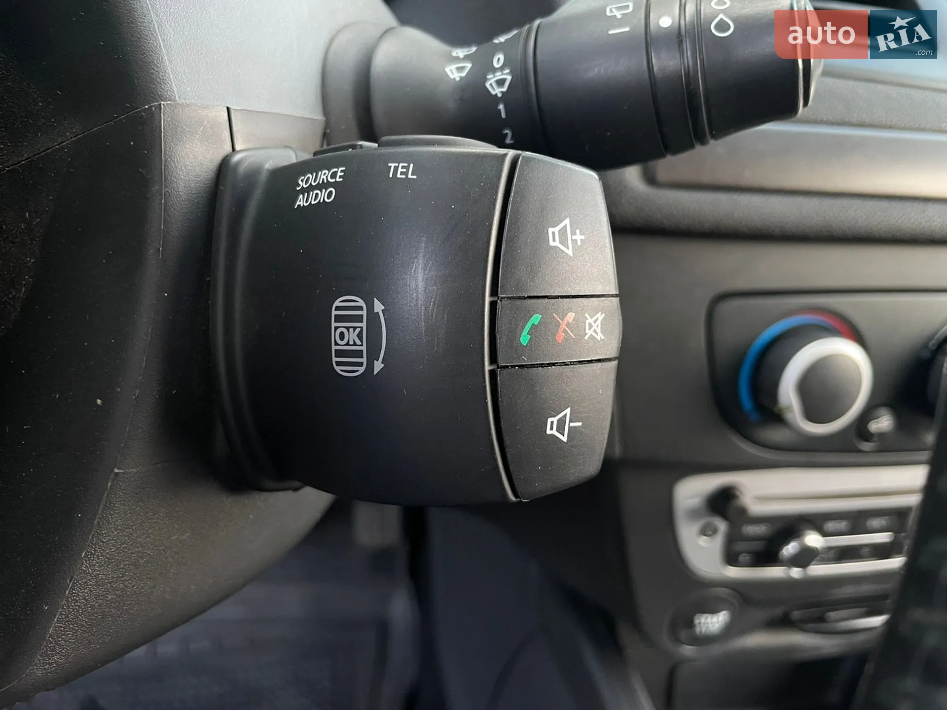 2014 Renault Megane - мініатюра 40