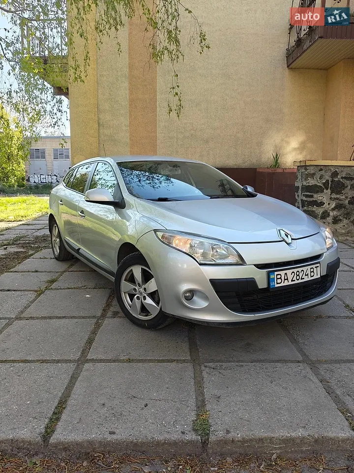 2012 Renault Megane - мініатюра 13