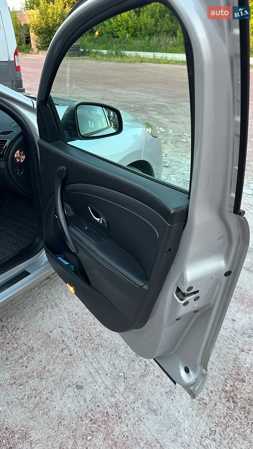 2013 Renault Megane - мініатюра 26