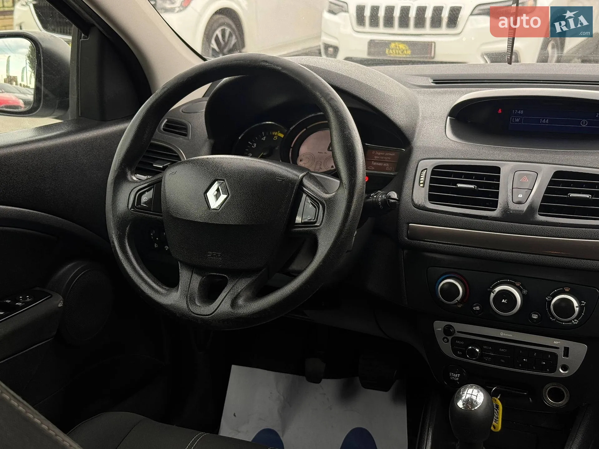2013 Renault Megane - мініатюра 8