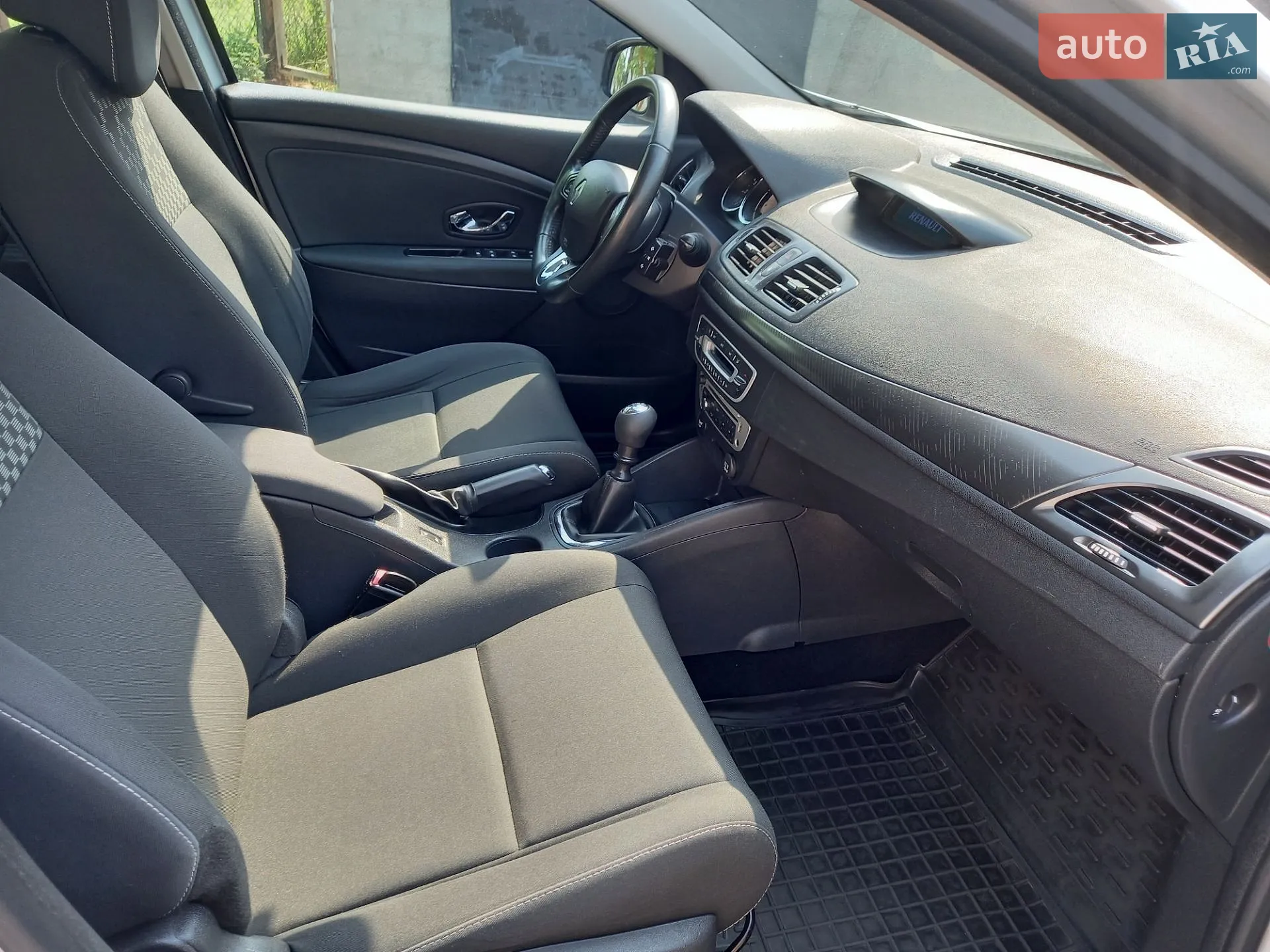 2013 Renault Megane - мініатюра 22