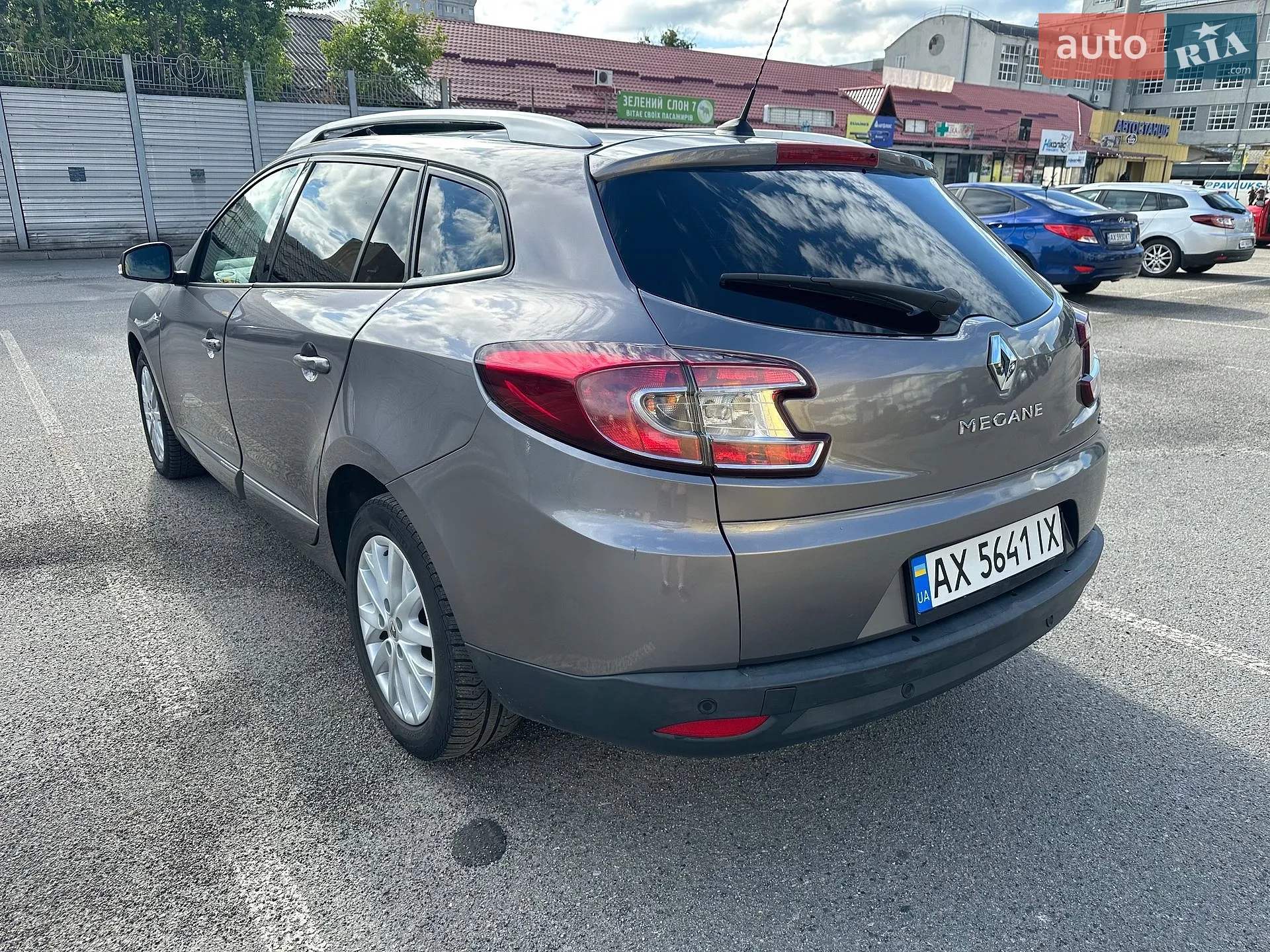 2012 Renault Megane - мініатюра 12