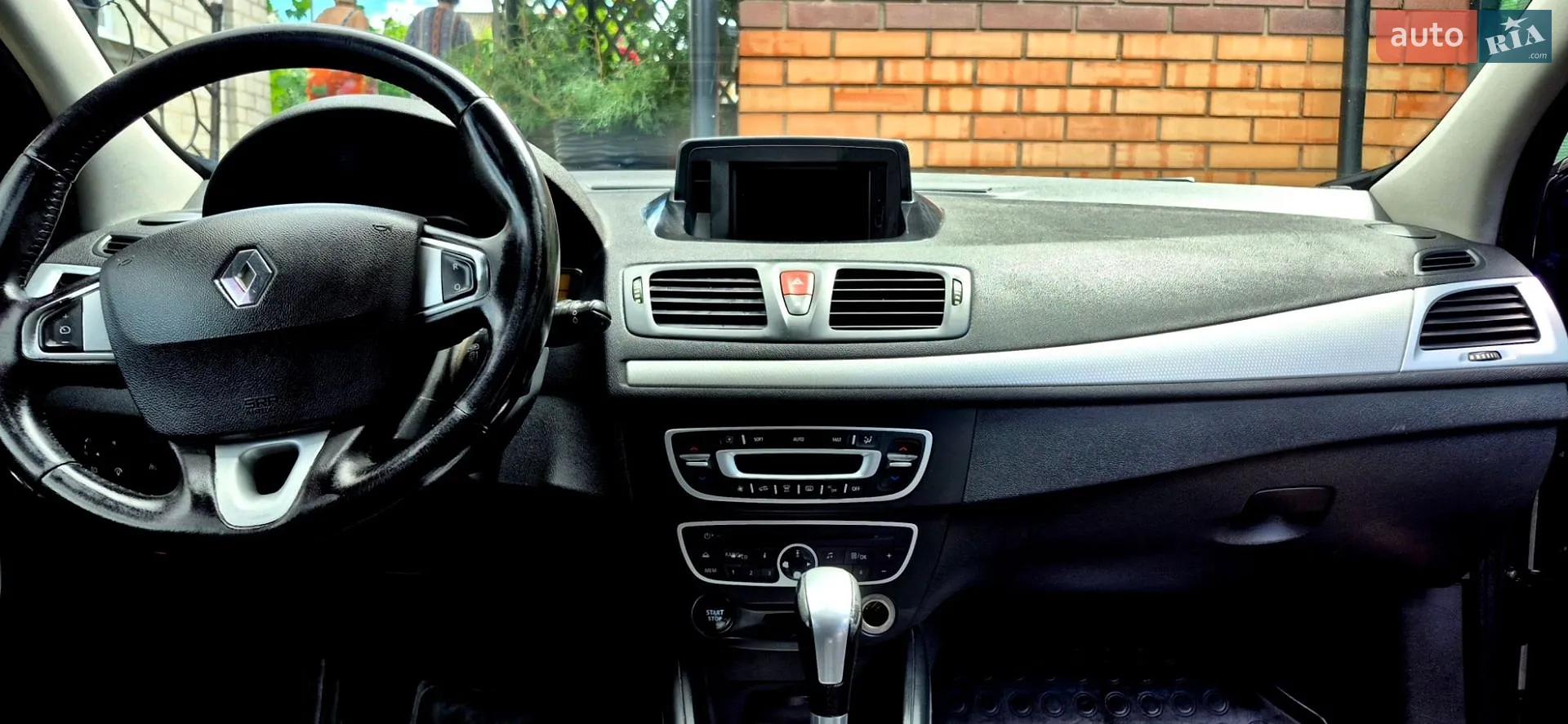 2011 Renault Megane - мініатюра 18