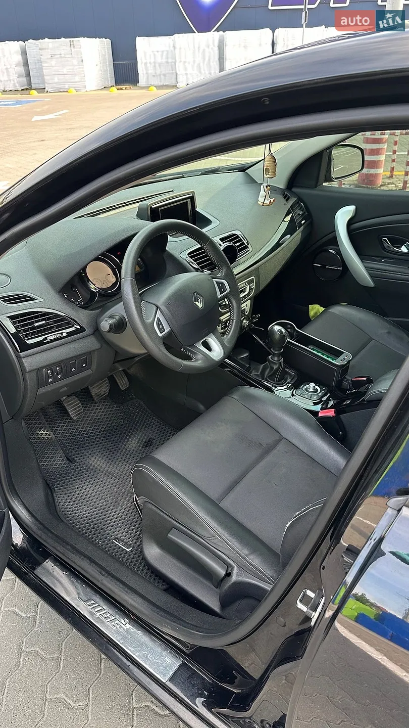 2012 Renault Megane - мініатюра 17