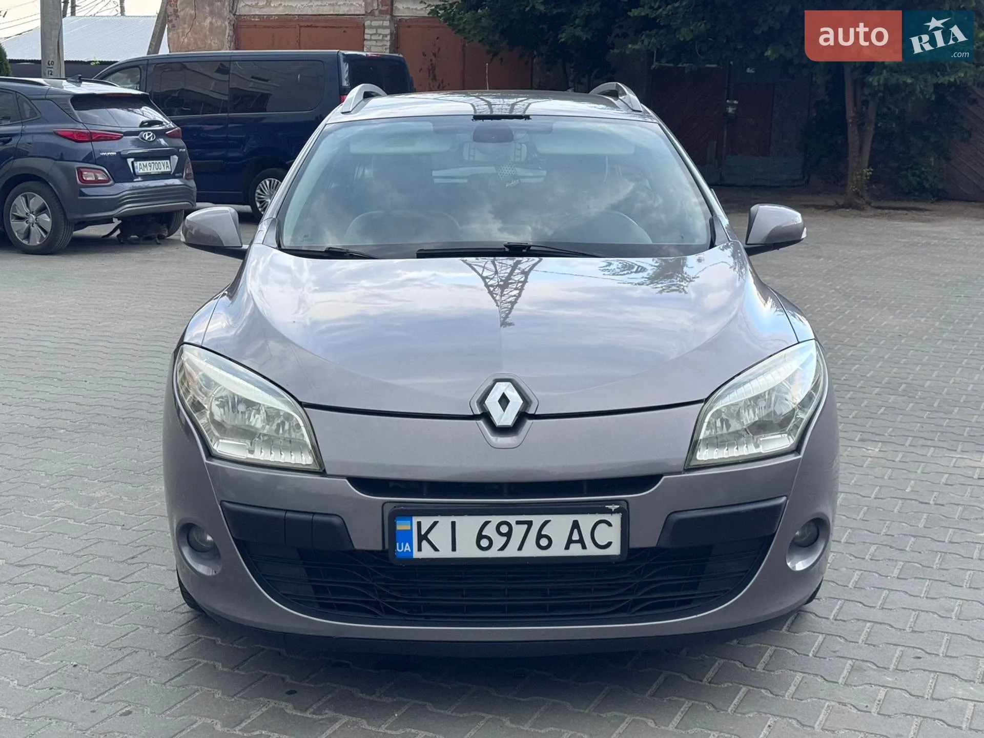2010 Renault Megane - мініатюра 2