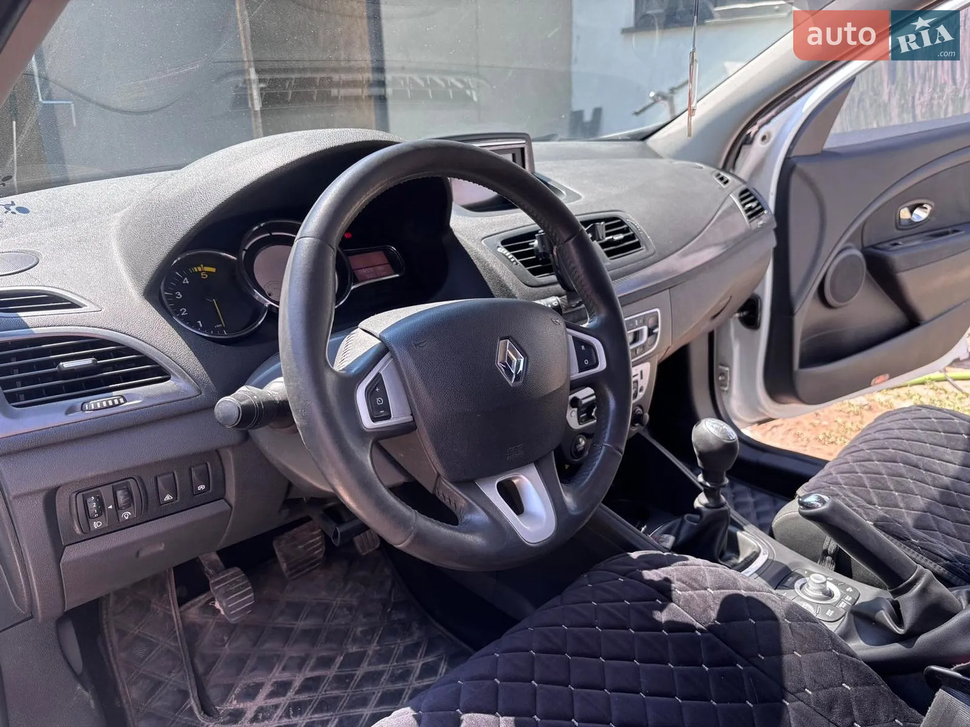 2012 Renault Megane - мініатюра 9