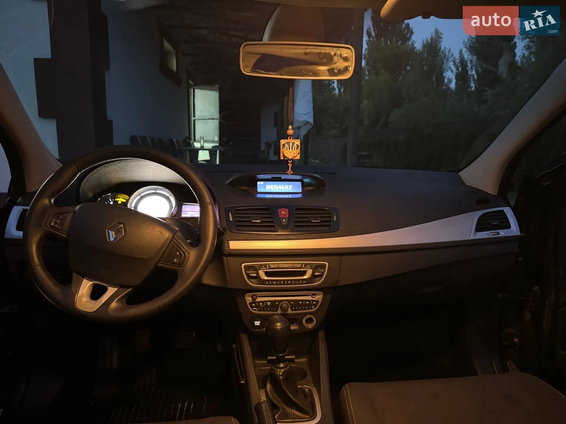 2011 Renault Megane - мініатюра 12