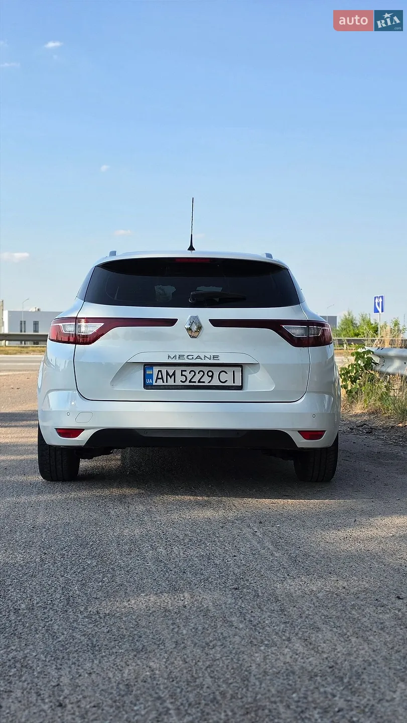2016 Renault Megane - мініатюра 11