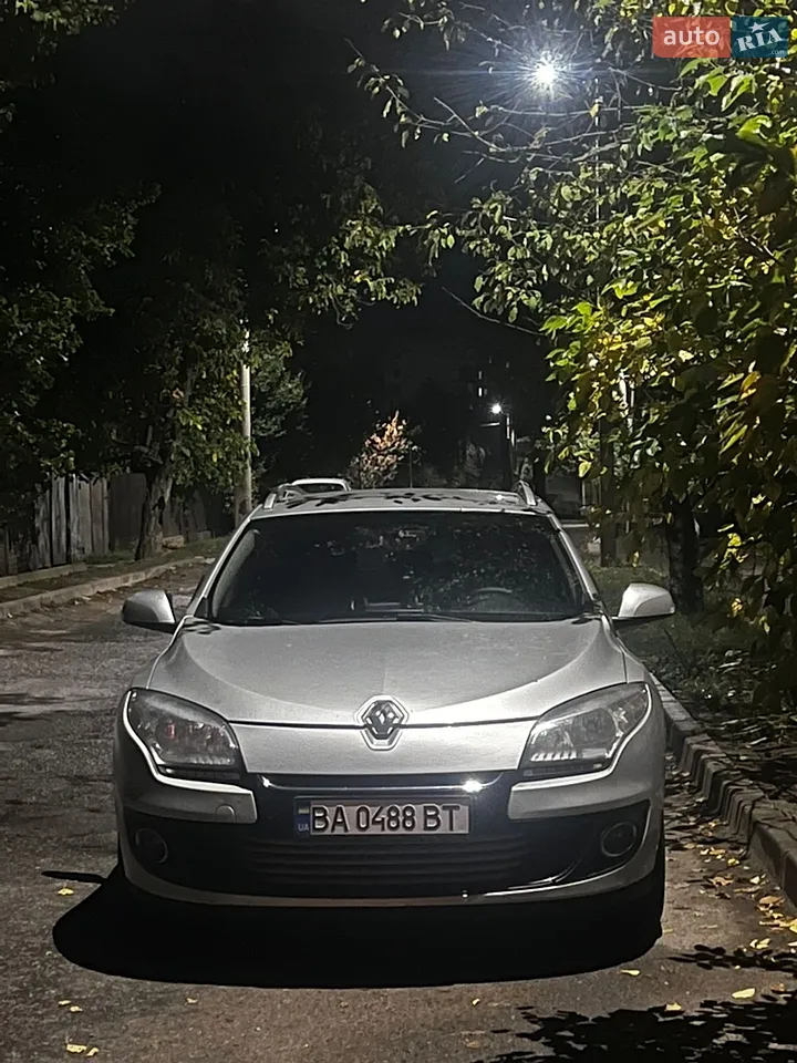 2013 Renault Megane - мініатюра 9