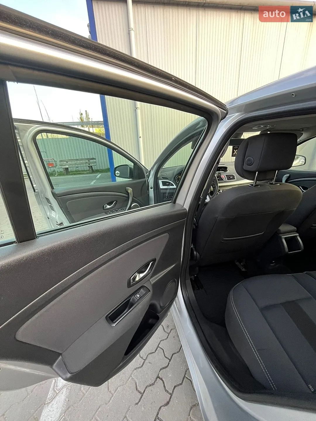 2011 Renault Megane - мініатюра 10