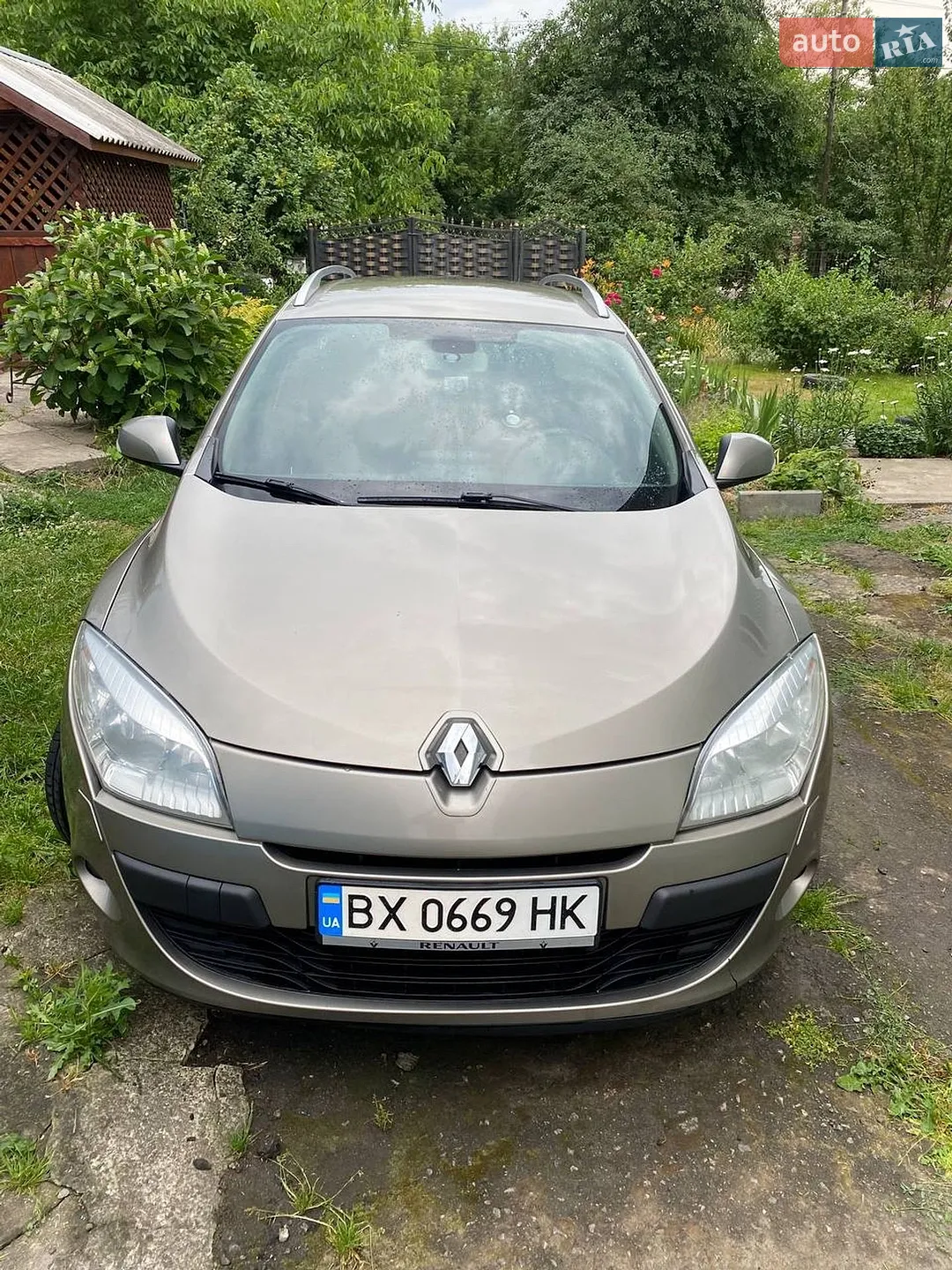 2010 Renault Megane - мініатюра 8