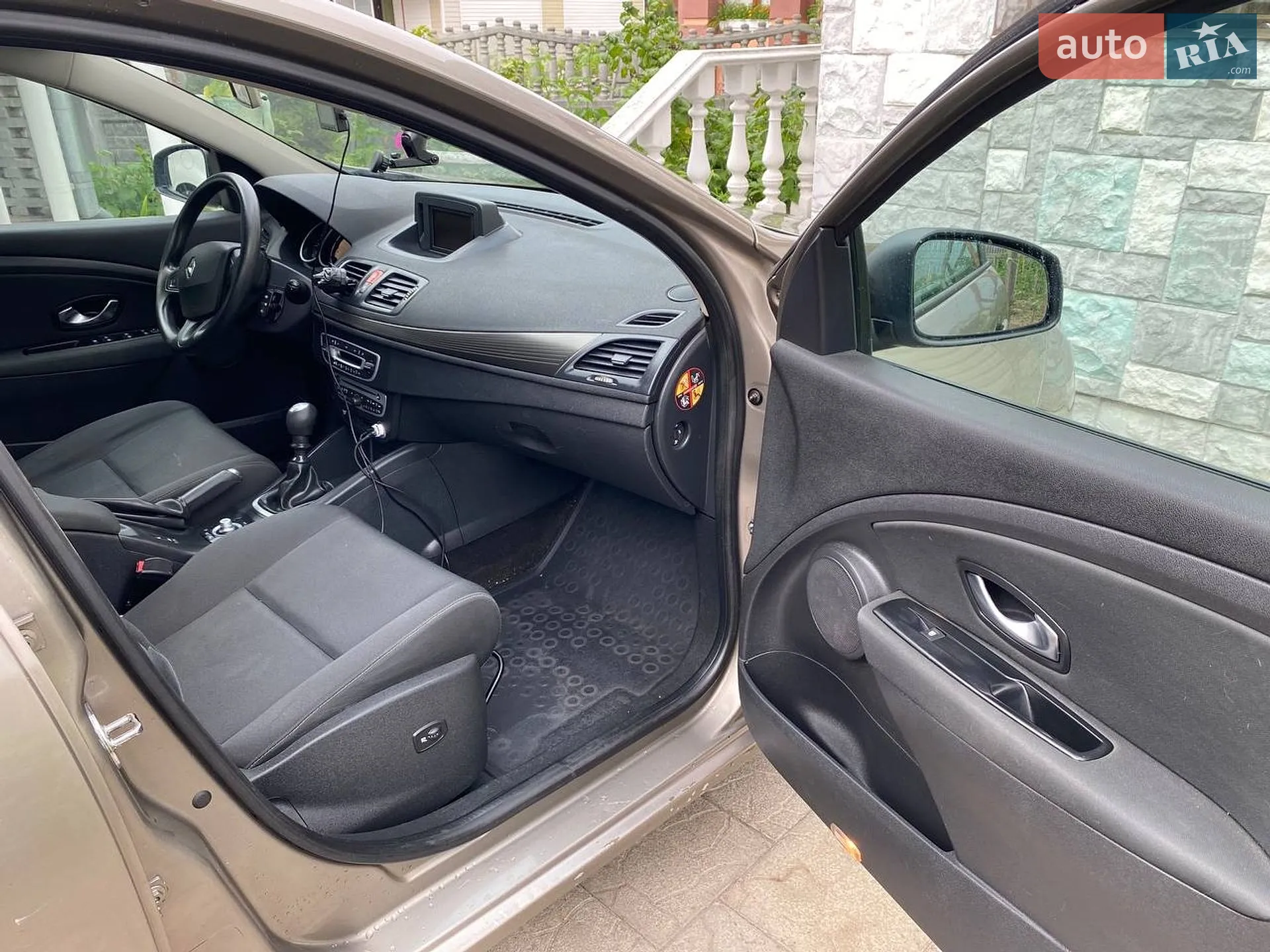 2010 Renault Megane - мініатюра 17