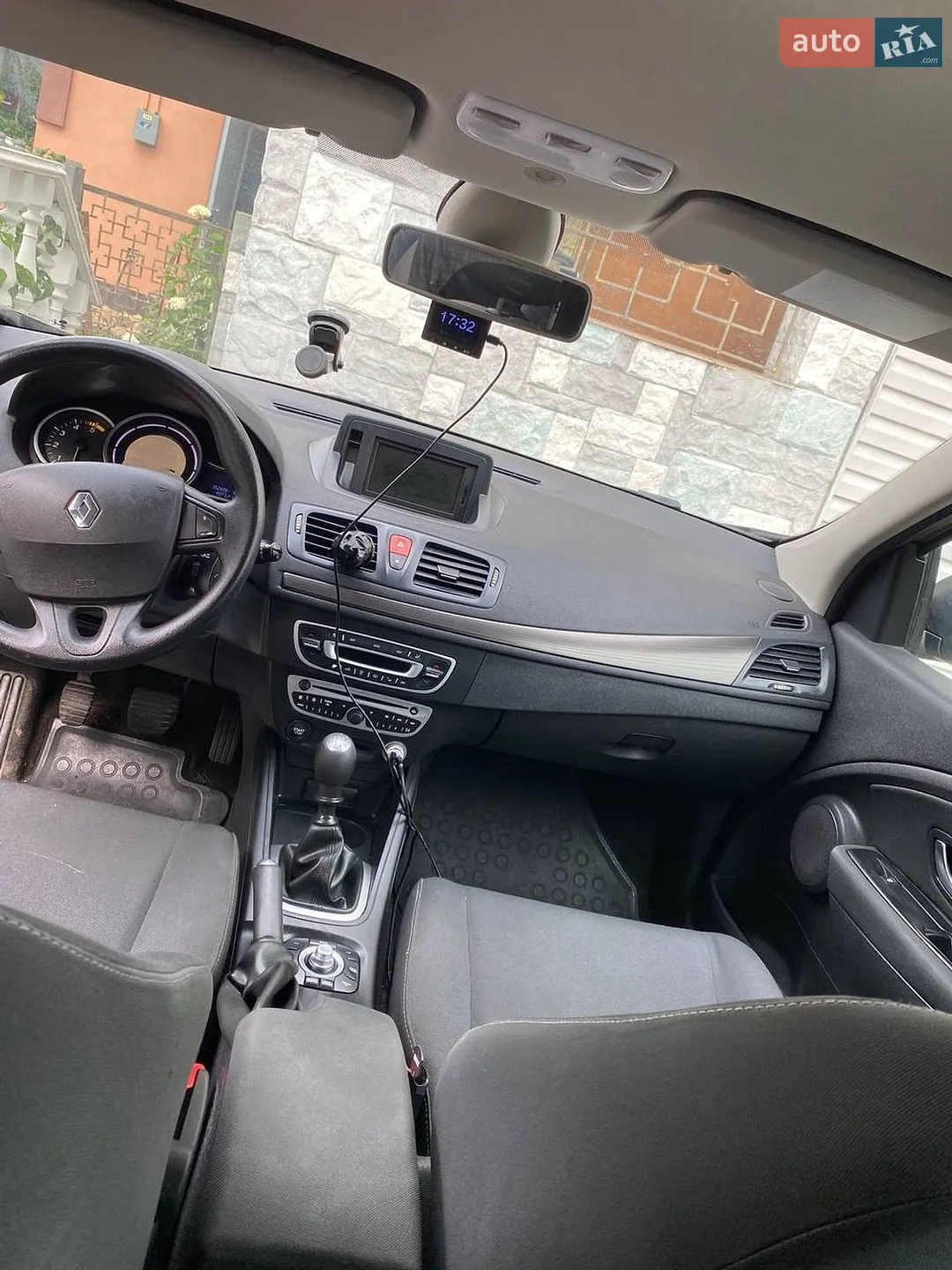 2010 Renault Megane - мініатюра 20