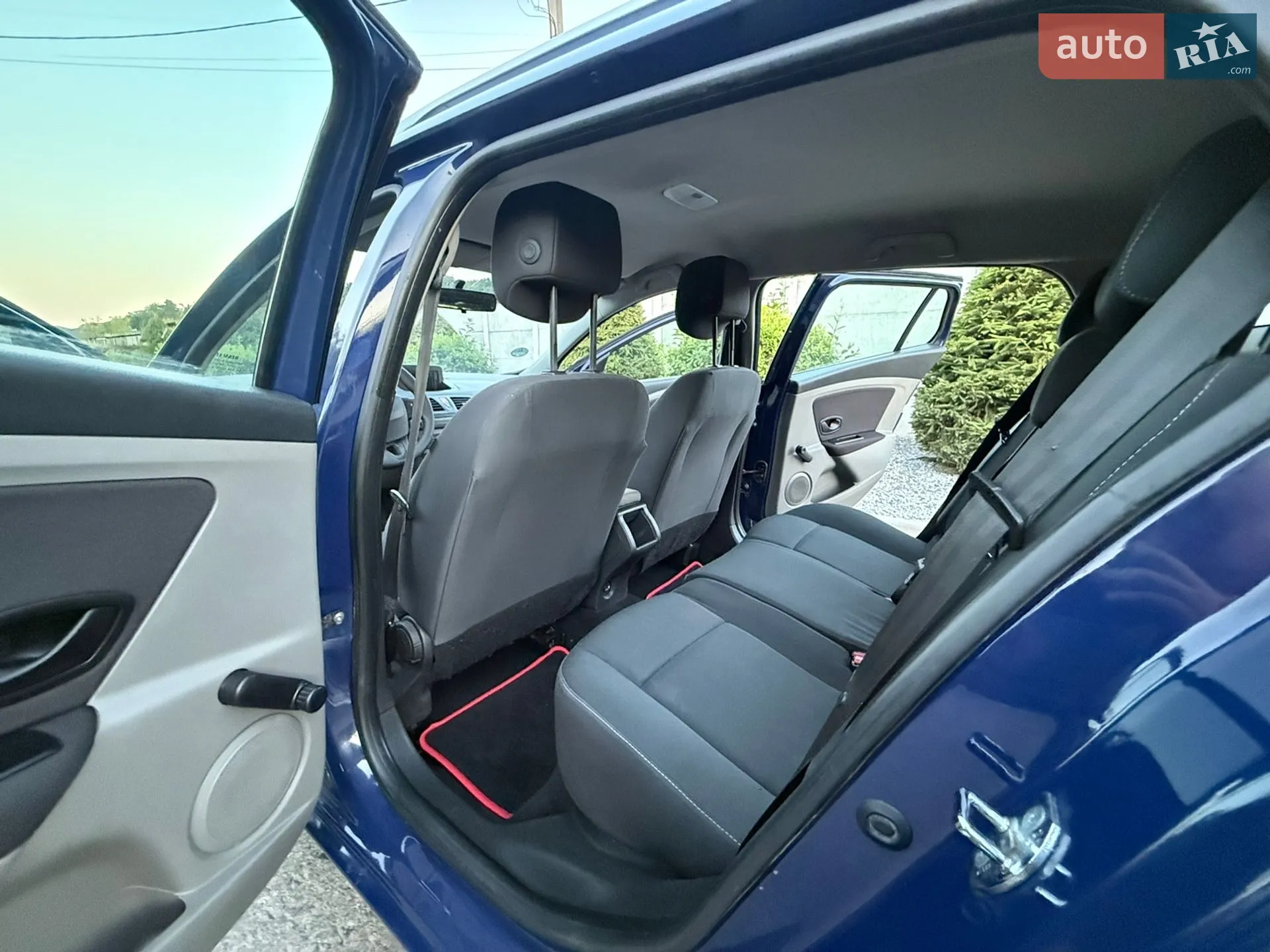 2013 Renault Megane - мініатюра 37