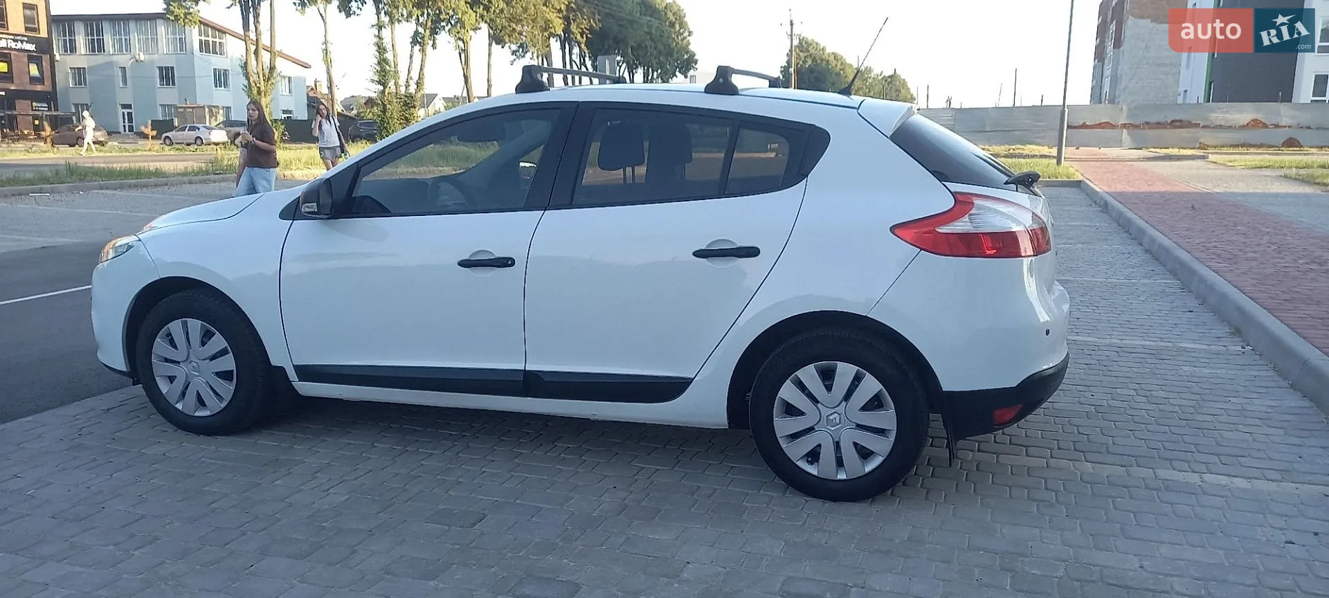 2012 Renault Megane - мініатюра 12