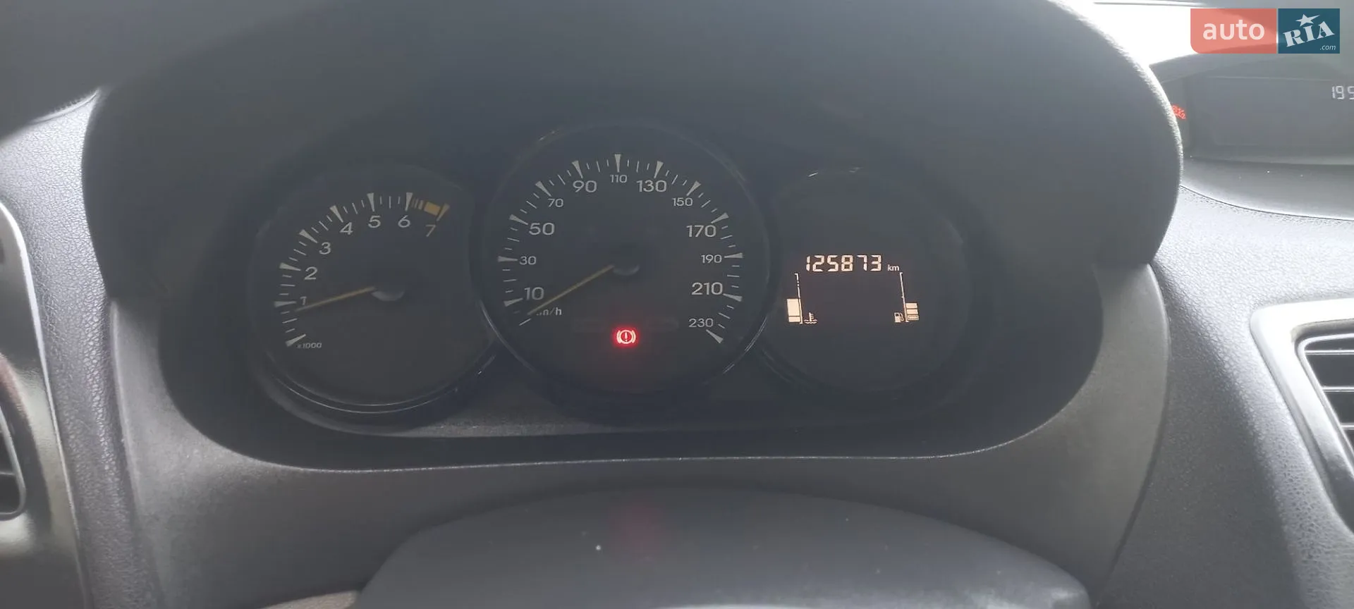 2012 Renault Megane - мініатюра 31