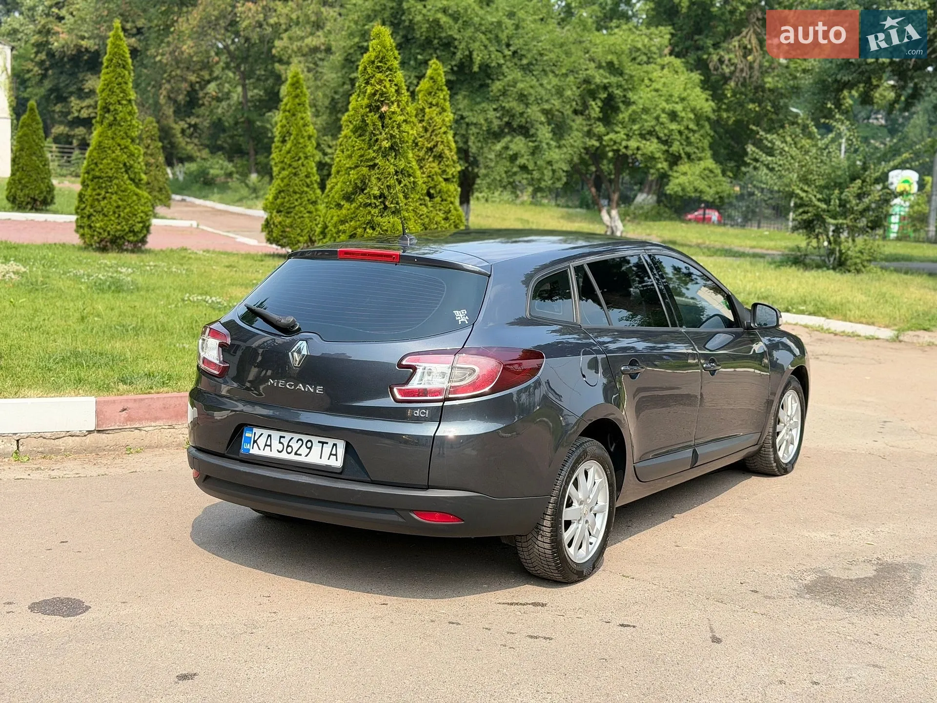 2011 Renault Megane - мініатюра 12