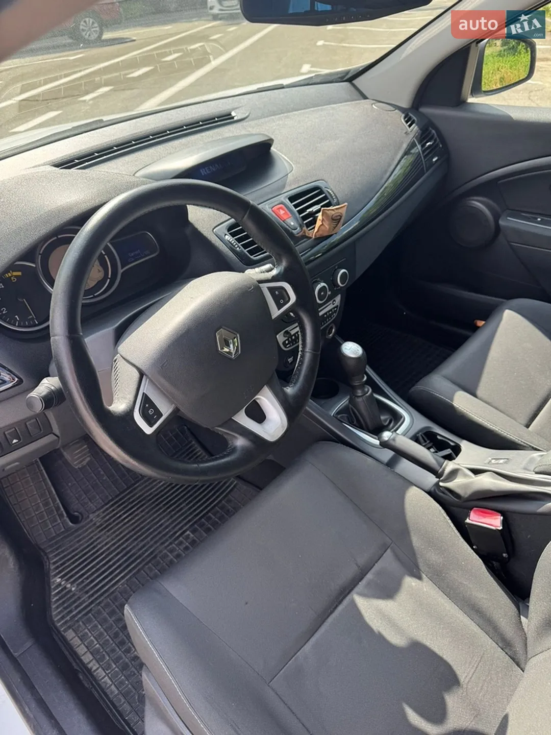 2012 Renault Megane - мініатюра 10