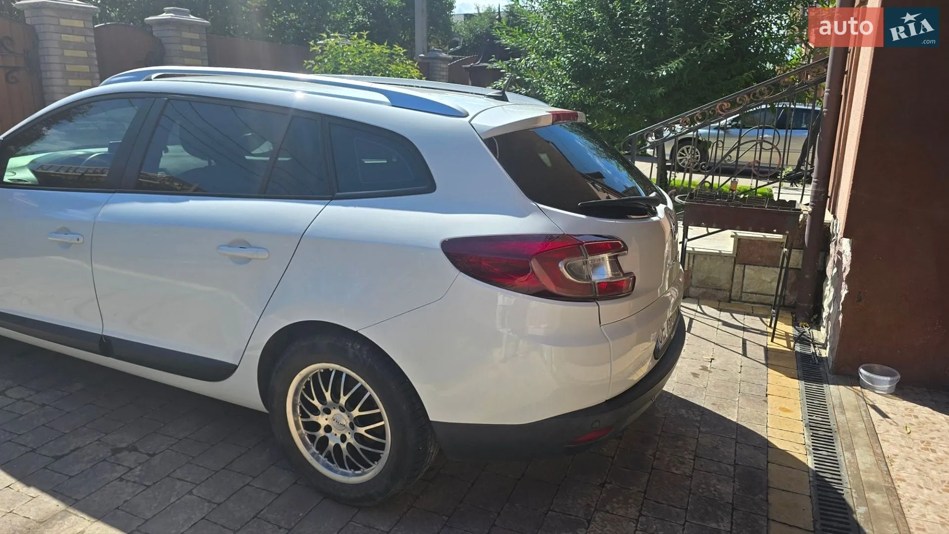 2010 Renault Megane - мініатюра 4