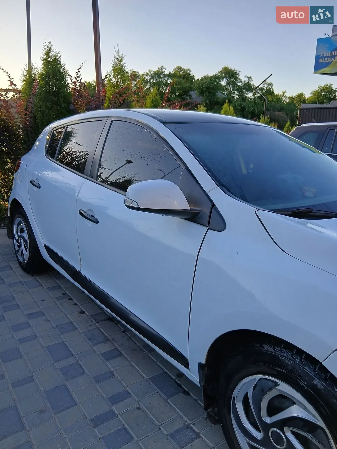 2010 Renault Megane - мініатюра 3