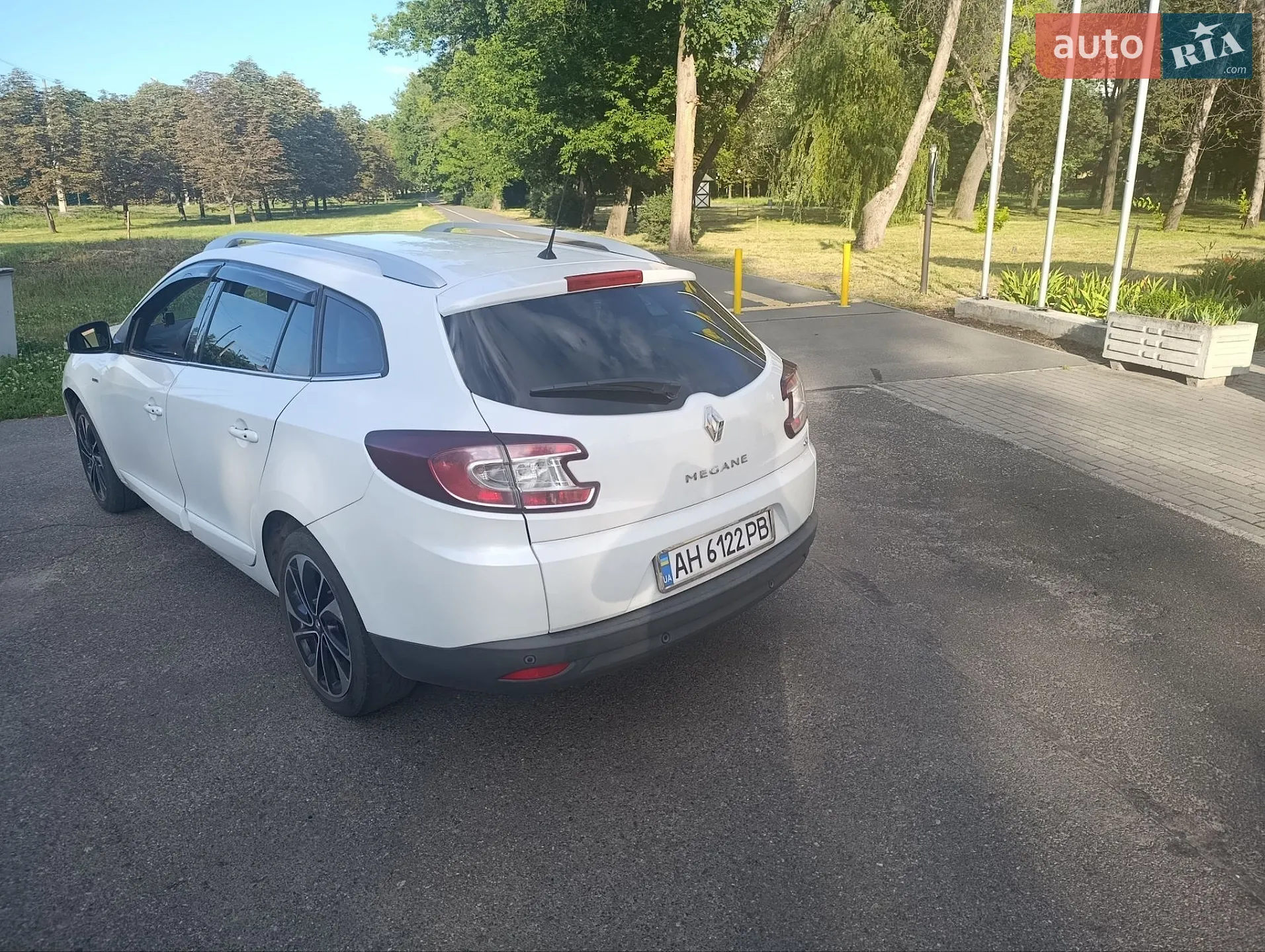 2015 Renault Megane - мініатюра 9