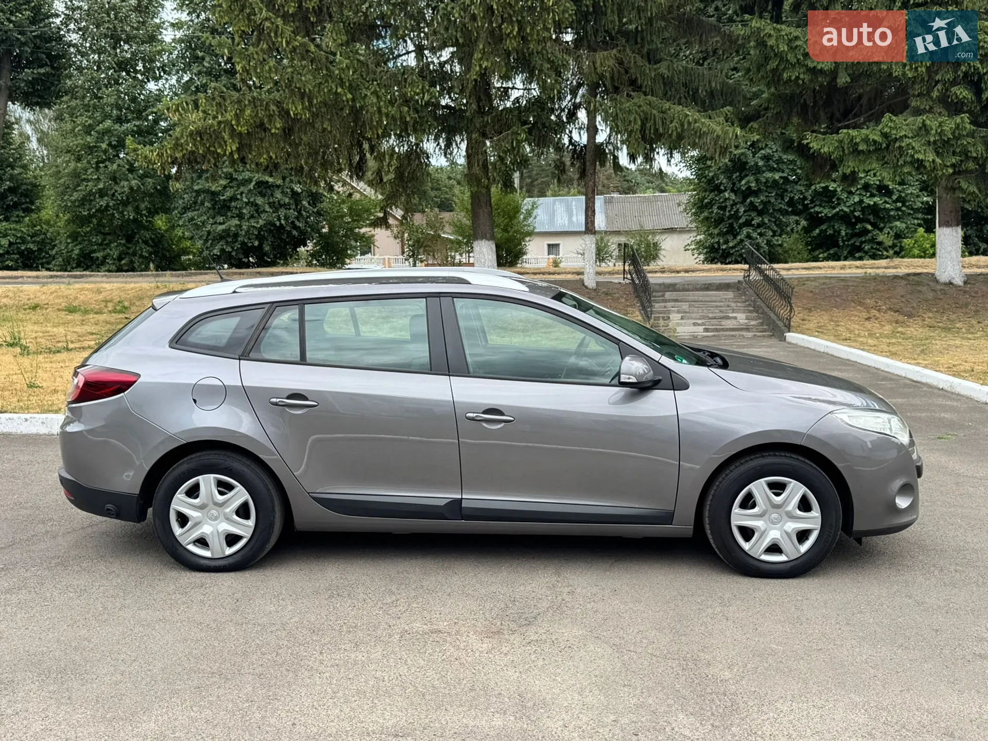 2010 Renault Megane - мініатюра 16