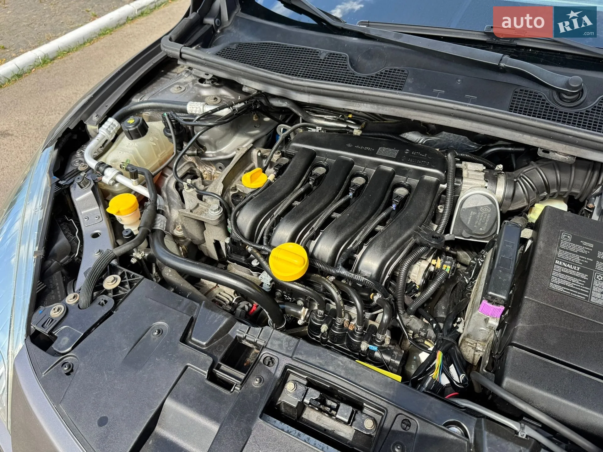 2010 Renault Megane - мініатюра 46