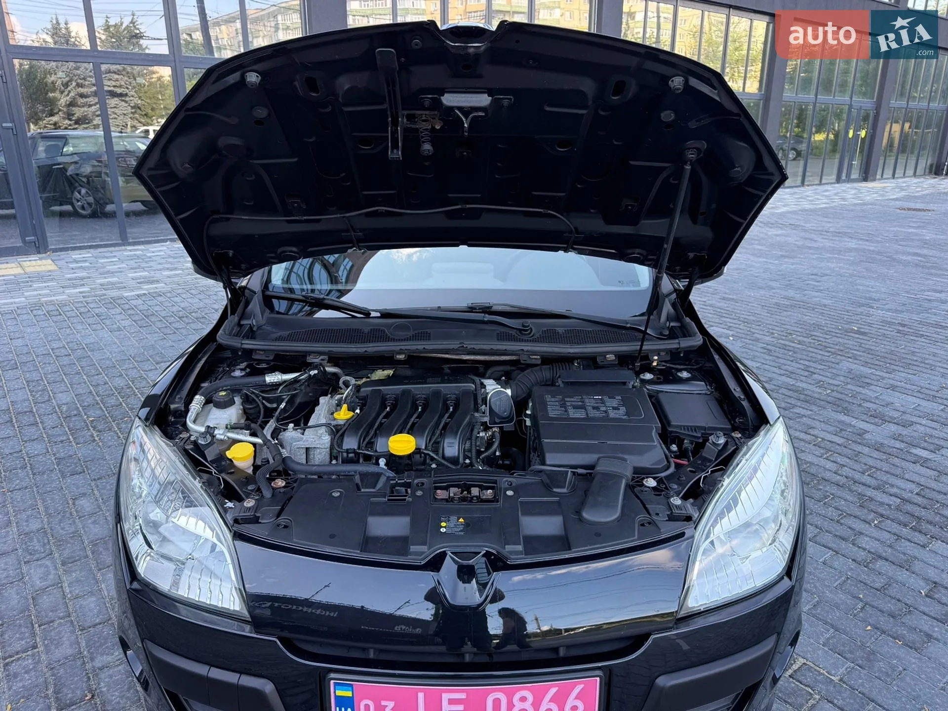 2011 Renault Megane - мініатюра 28
