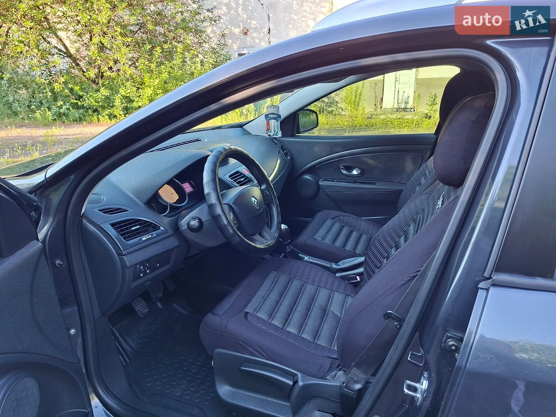 2010 Renault Megane - мініатюра 32
