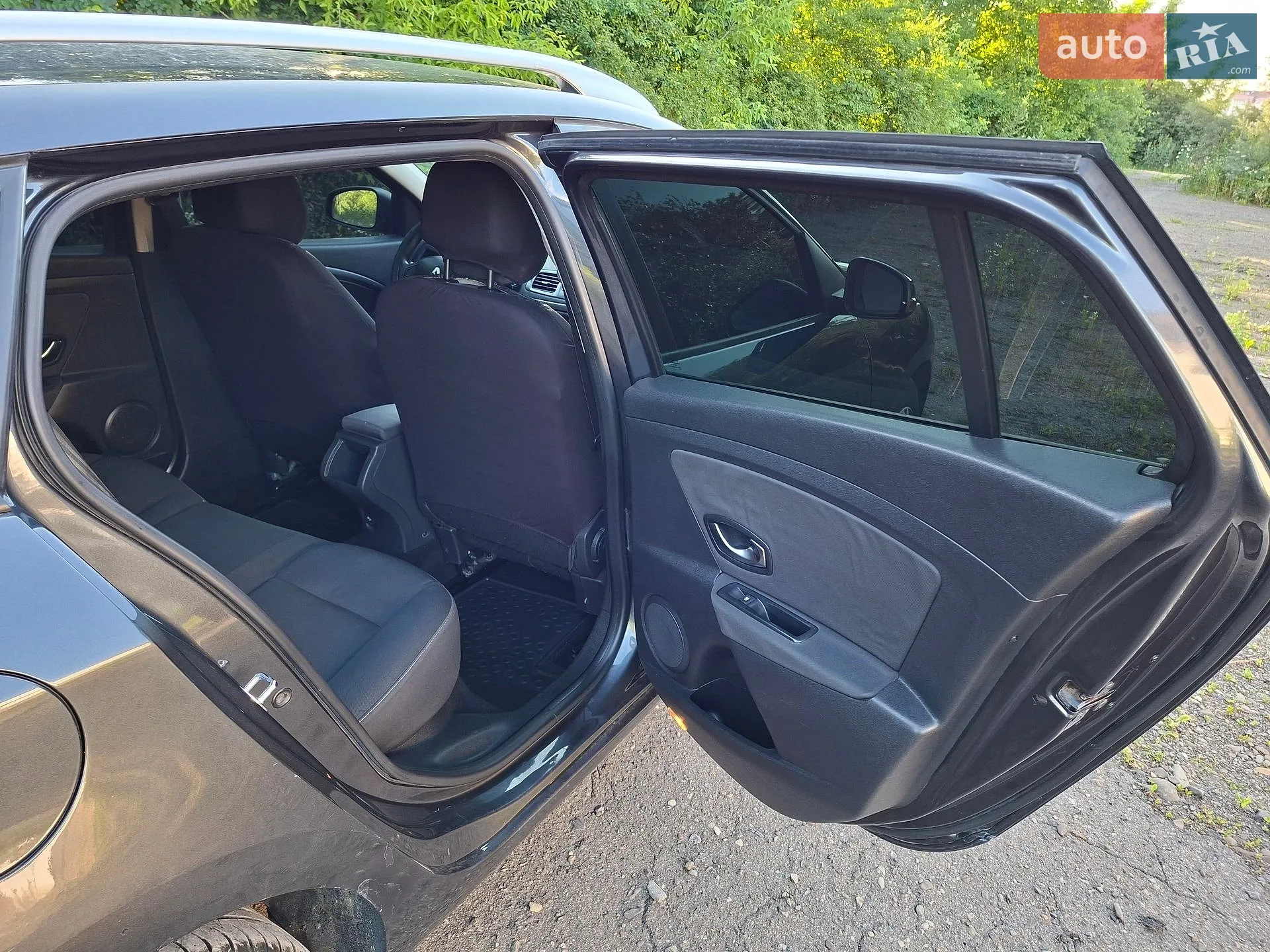 2010 Renault Megane - мініатюра 34