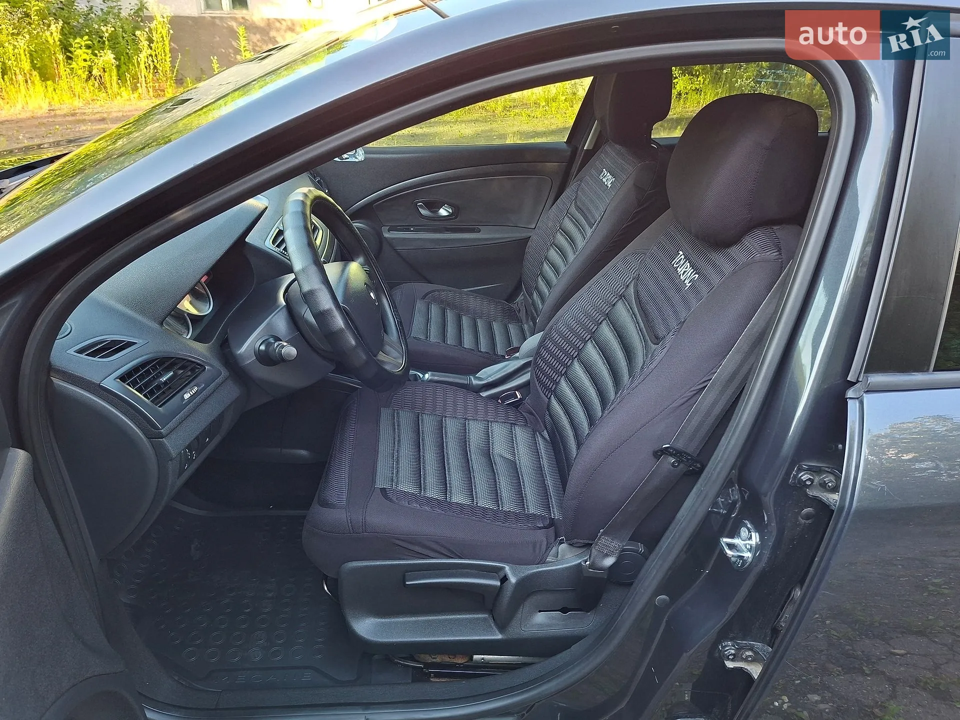 2010 Renault Megane - мініатюра 47