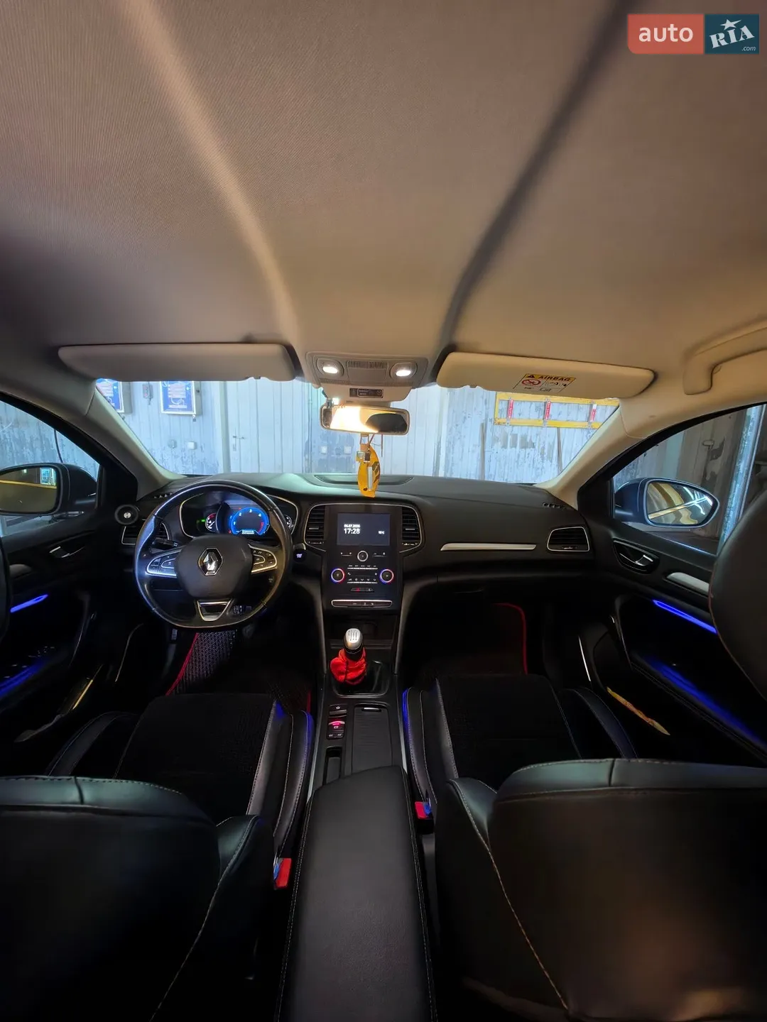 2016 Renault Megane - мініатюра 13
