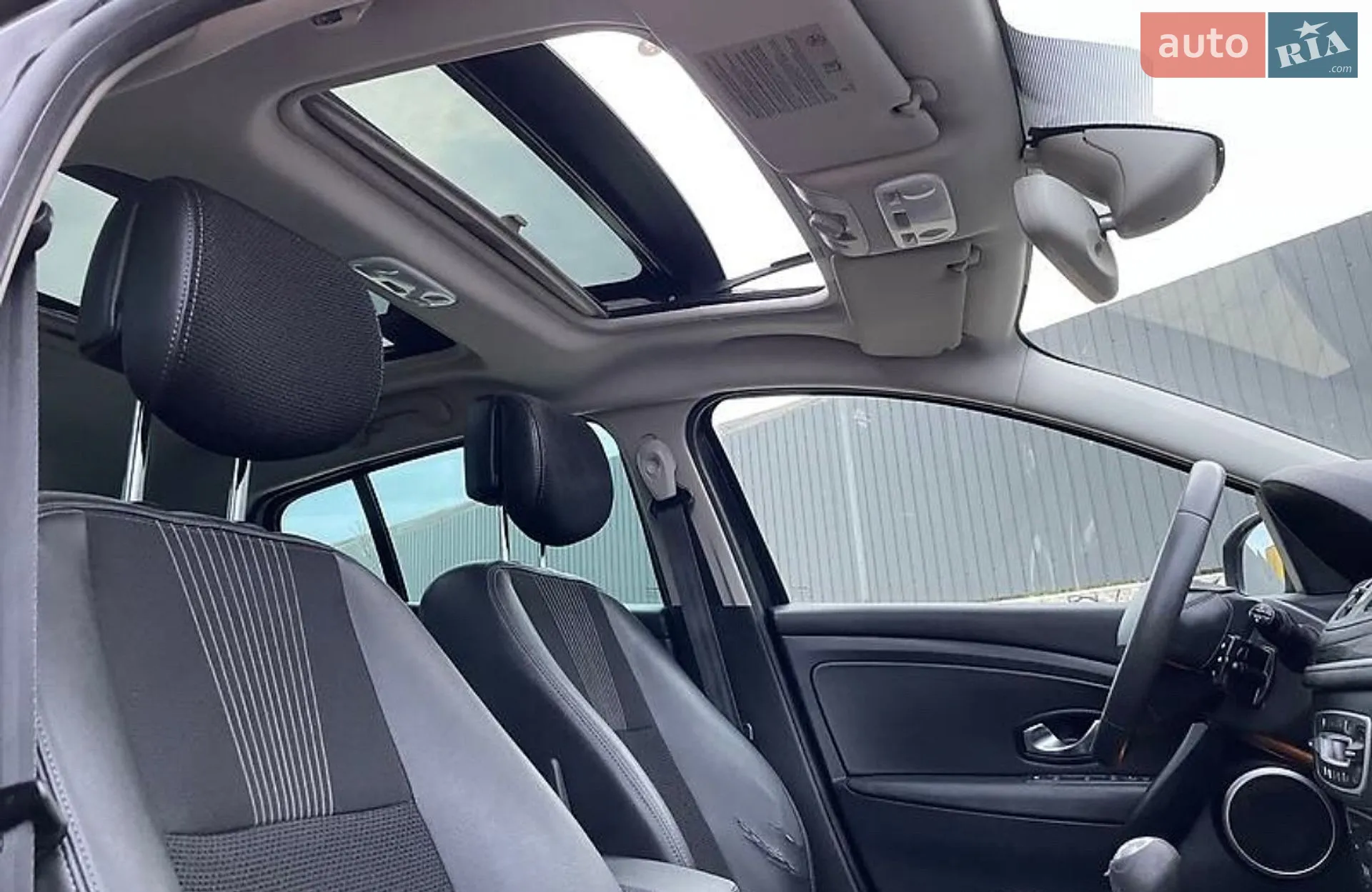 2010 Renault Megane - мініатюра 26