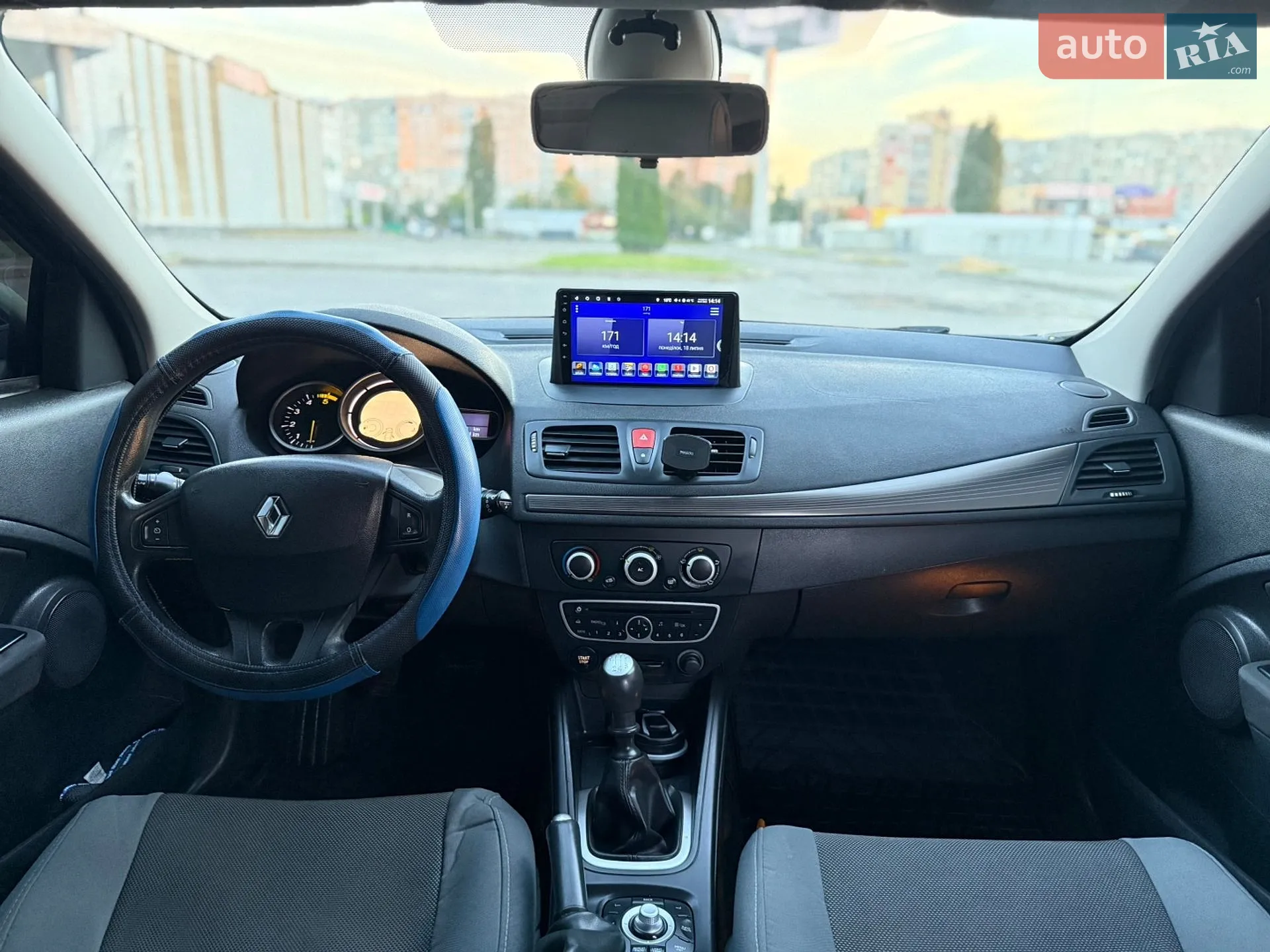 2010 Renault Megane - мініатюра 10