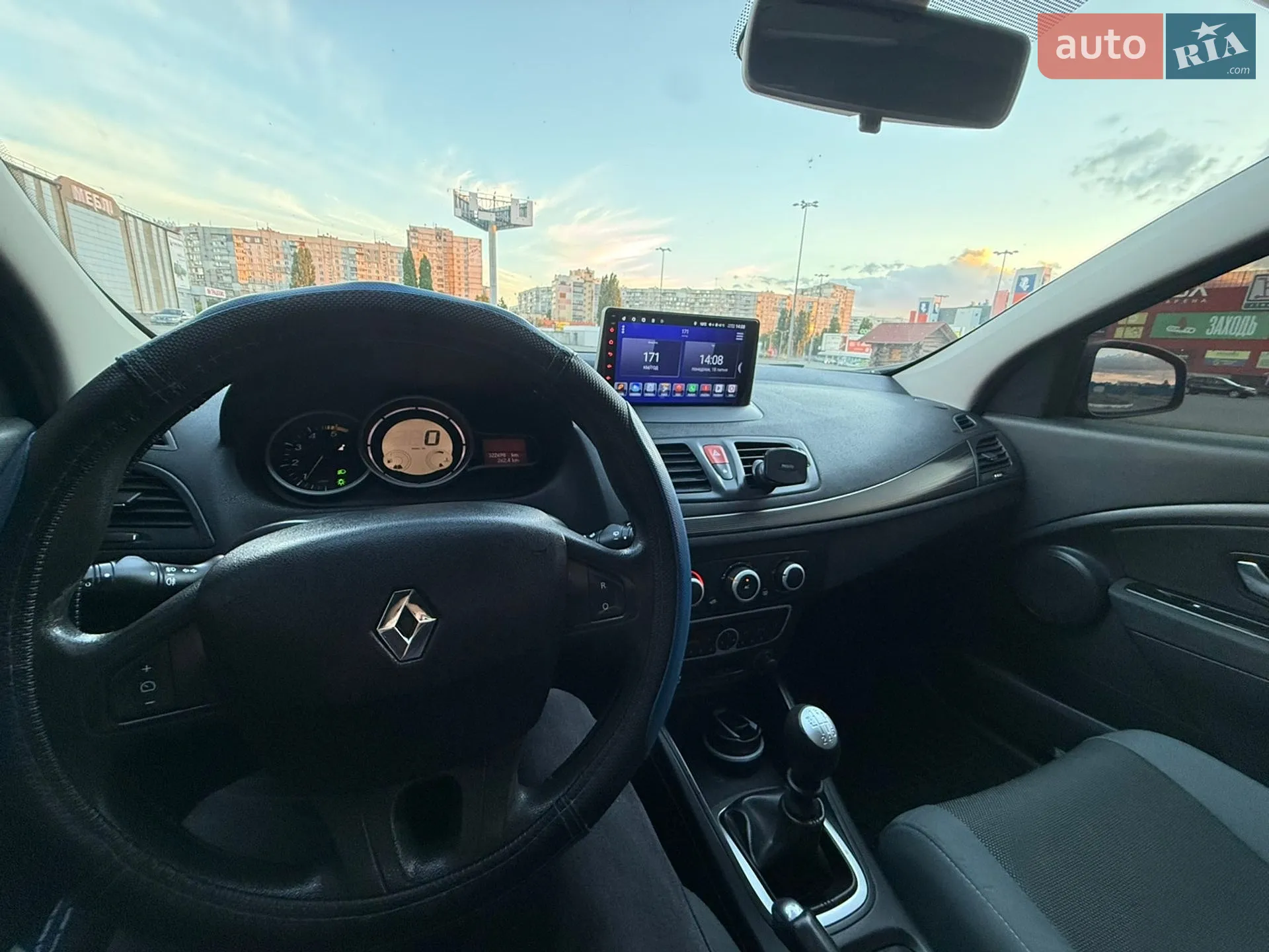 2010 Renault Megane - мініатюра 17