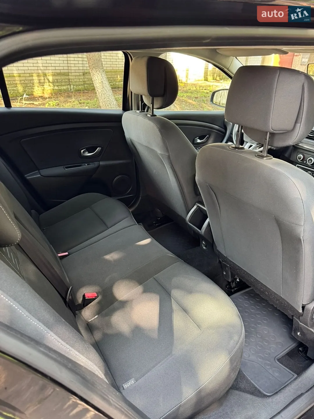 2010 Renault Megane - мініатюра 25