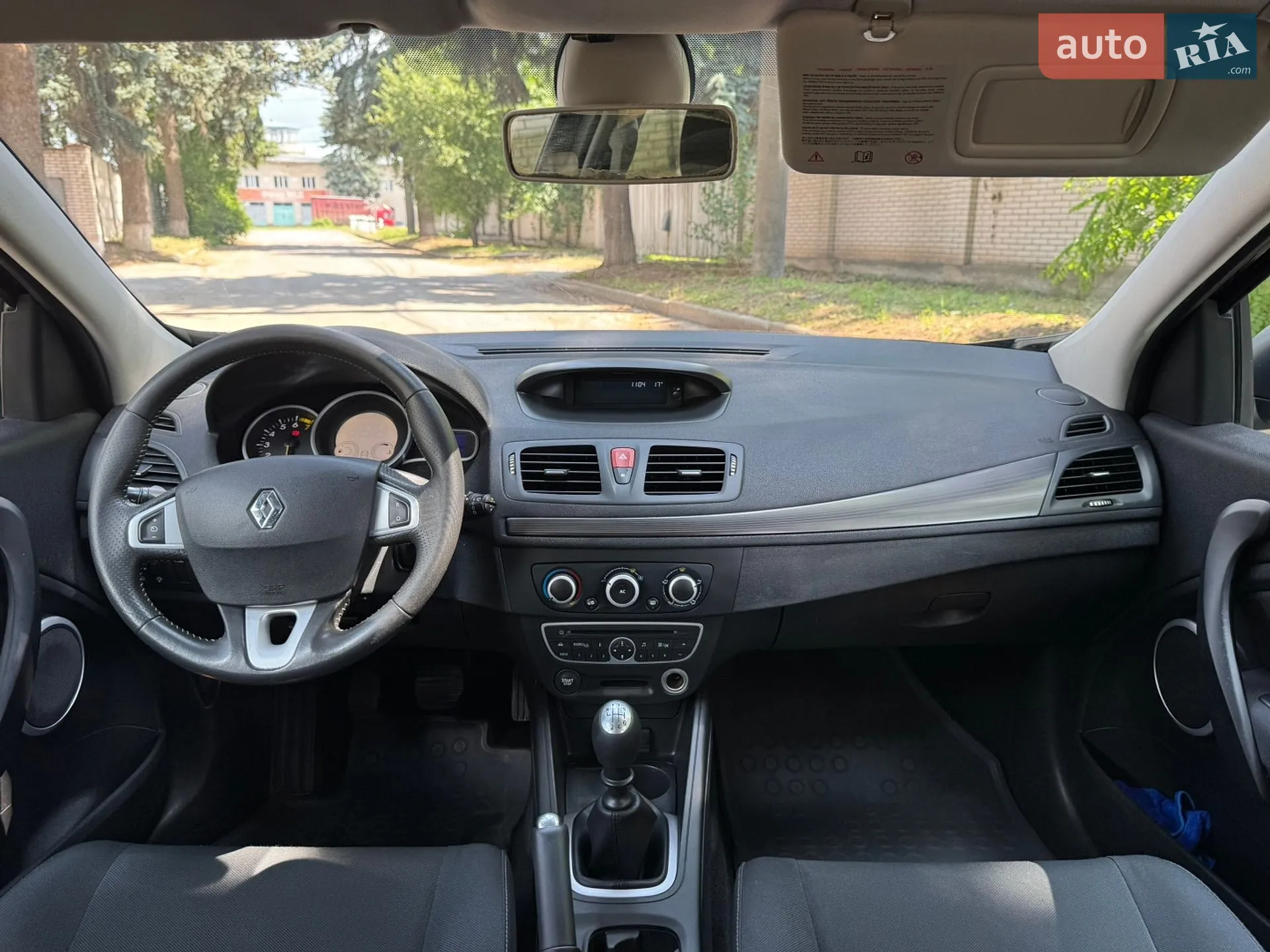 2010 Renault Megane - мініатюра 26