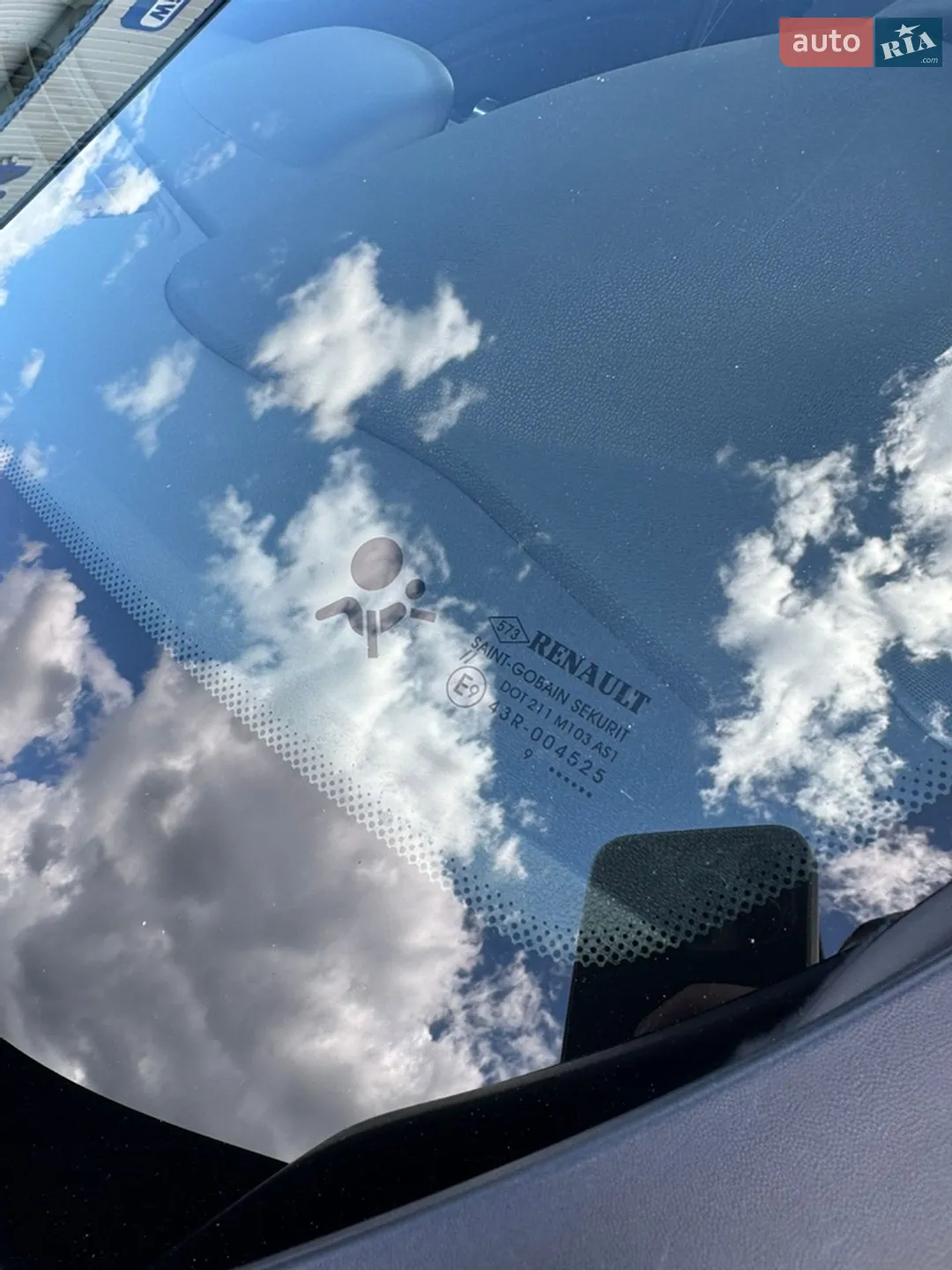2010 Renault Megane - мініатюра 37
