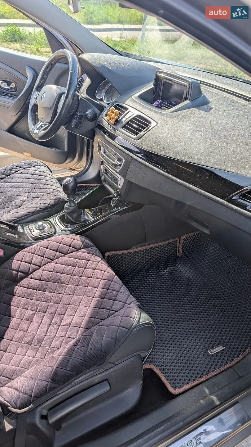 2013 Renault Megane - мініатюра 20
