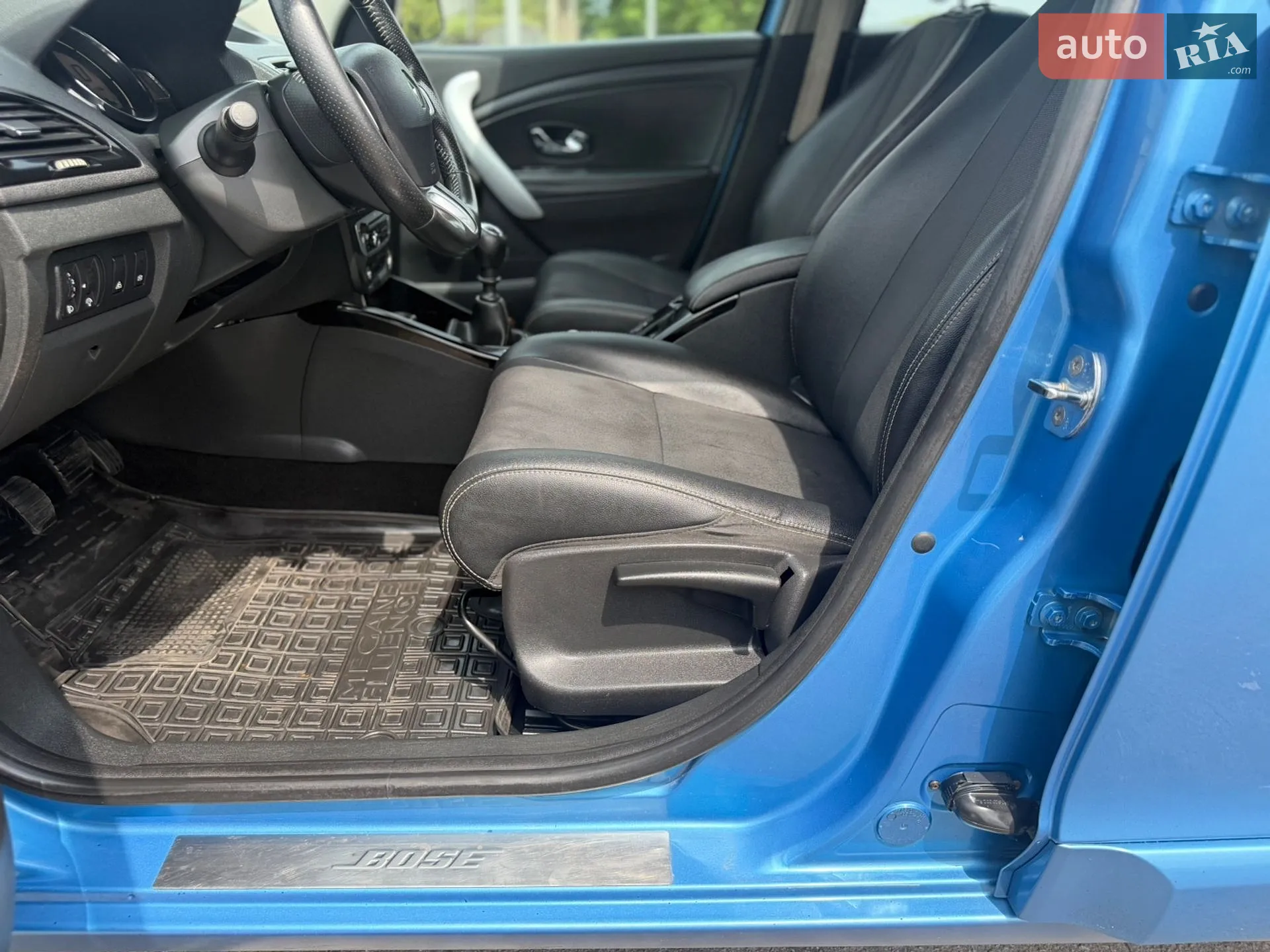 Renault Megane 2012 VIN VF1KZ140647982456 фото оголошення 50 з 66