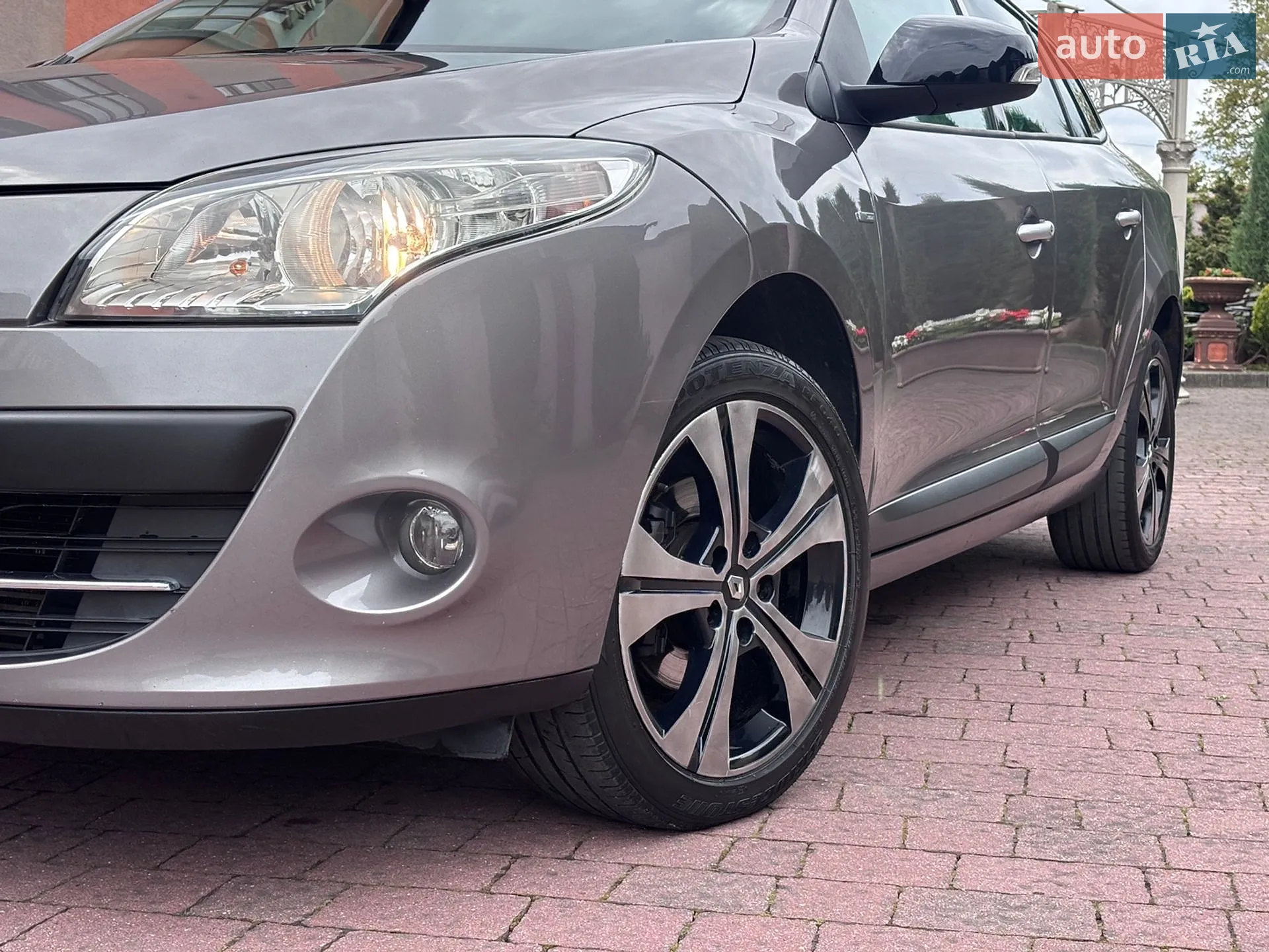 2011 Renault Megane - мініатюра 23